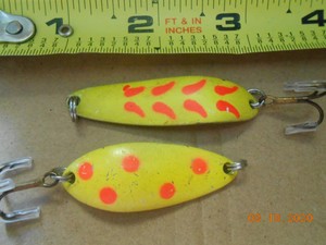 Luhr Jensen Lures, 1 Krocodile #3, 1 Little Jewel.