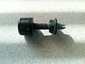 2002-2009 MERCEDES-BENZ E320 E350 E500 W211 ~ HOOD RUBBER BUMPER - Picture 1 of 3