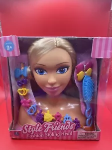 Style Friends Fashion Styling Head With Accessories 15 Pieces In Total - Picture 1 of 4