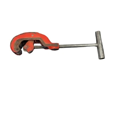 Craftsman  pipe cutter 1/8"  to  1-1/4"  55023 - Image 1 of 4