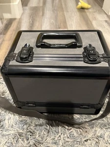 Mac Cosmetics Professional Makeup Artist 4 Tiered Train Black Case/Vintage 90s++ - Picture 1 of 19