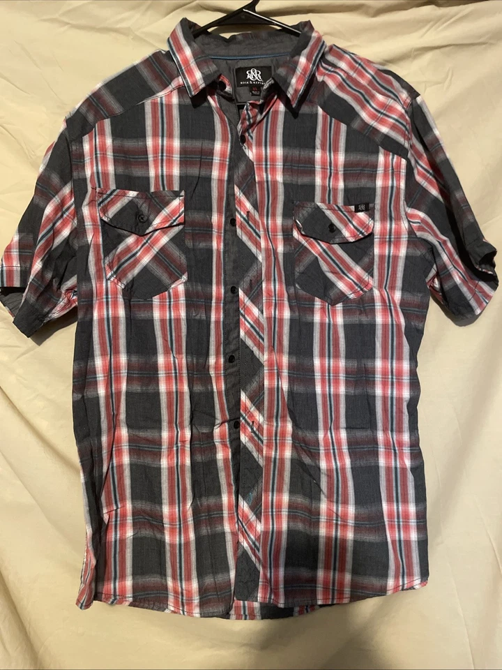 Rock & Republic Shirt Men's XL Red Black Plaid Short Sleeve Button Up Pockets - Image 1 of 1