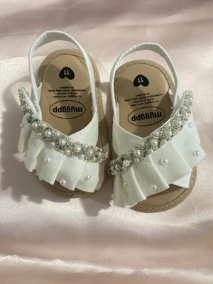 Zapatos blancos para bebé recién nacido niña Foto 1 de 4