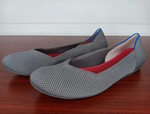 Zapatos sin cordones Rothy’s The Flat Round Toe Knit talla 8 gris carbón elásticos usados en excelente estado  - Imagen 1 de 7