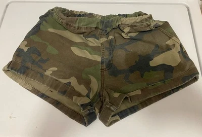 Pantalones Cortos Forever21 Juniors Medianos Camuflaje Cintura Elástica Puño Bolsillos Inferior Foto 1 de 4