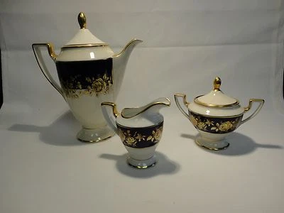 Echt Cobalt Bavaria Waldershaf Germany Handerbeit 22 kt Gold Teapot Cream Sugar Foto 1 de 4