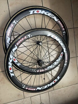 Juego de ruedas tubulares Token Mono-Q T1  Foto 1 de 4