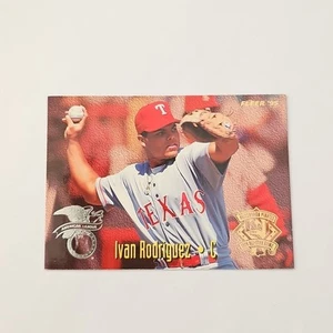 1995 Fleer Baseball Ivan Rodriguez / Mike Piazza - All Star Game #1 of 25 - Picture 1 of 2