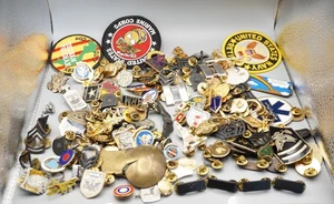 Gran lote de 150 insignias y parches del ejército, la marina, el USMC de la Guerra de Vietnam - Imagen 1 de 7