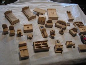 Mobili Giocattolo Vintage Casa Delle Bambole In Legno, 31 Pezzi e personaggi - Imagen 1 de 6