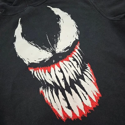 Marvel Venom Skull Hoodie Mens Large Black Sweatshirt Red Pullover Graphic Logo - Image 1 of 4