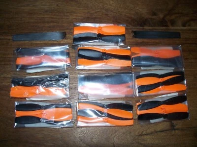 10 x 4 Propeller Rotorblätter + 2 Abzieher Graupner Alpha 110 Coreless Welle 1mm - Bild 1 von 4