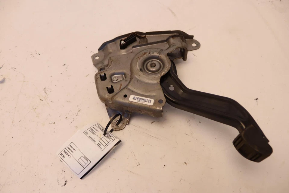 GMC YUKON/TAHOE 2015-2020 palanca de pedal de freno de estacionamiento de emergencia OEM Foto 1 de 4