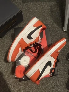 Size UK 8 - Jordan 1 Low OG Shattered Backboard Starfish - Picture 1 of 10