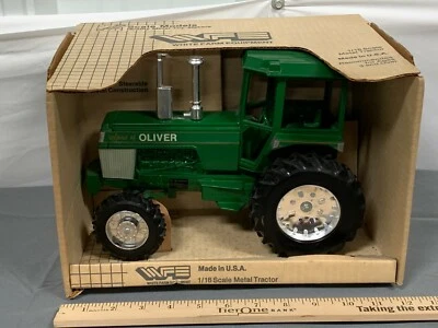 Tractor Oliver Spirit of Oliver White Farm Eq 1:16 Farm Progress W. Brooklyn, IL Foto 1 de 4