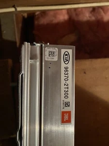 Amplificador Original Kia 96370-2T300 OPTIMA JBL Infinity Audio Radio AMP 963702T300 - Imagen 1 de 4