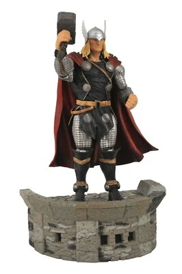 THOR ACTION FIGURE, MARVEL DIAMOND SELECT, BRAND NEW - Image 1 of 3
