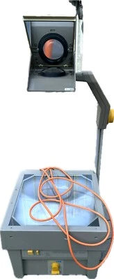 Kindermann Overheadprojektor Typ 9074 NOVASCOPE 400 - Bild 1 von 4