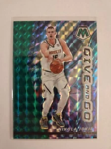 2022-23 Panini Mosaic - Give and Go Nikola Jokić #15 Green Mosaic Prizm - Picture 1 of 2