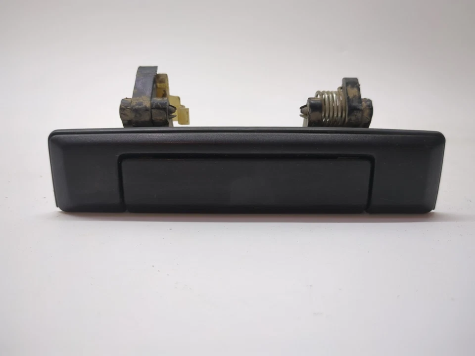 Toyota Pickup 1984-1989 4 corredores pasajero derecho manija de puerta exterior negra OEM  Foto 1 de 4