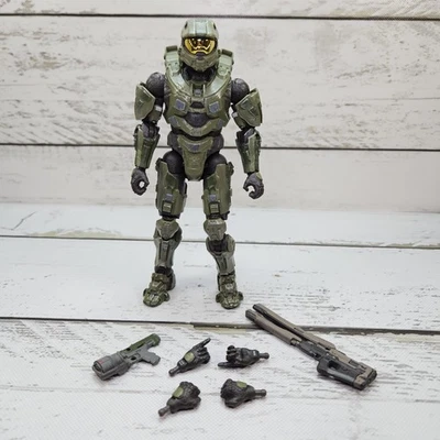 Jazwares Halo The Spartan 系列 Master Chief 2022 7 英寸可动人偶 — 第 1/4 张图片