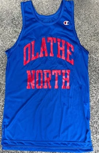 Camisa sin mangas vintage de los 80 para hombre CHAMPION de nailon Olathe North talla mediana stock muerto EE. UU. - Imagen 1 de 4