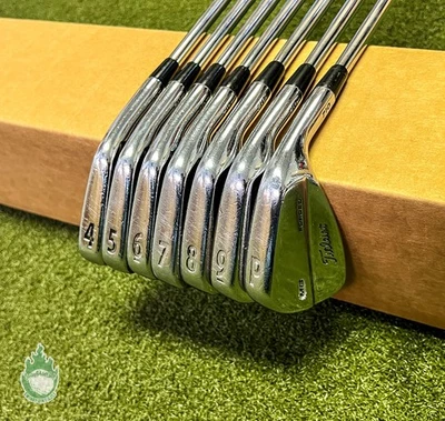 Juego de golf RH Tour Issue Titleist MB 710 hierros forjados 4-PW TI X100 X-Stiff acero Foto 1 de 4