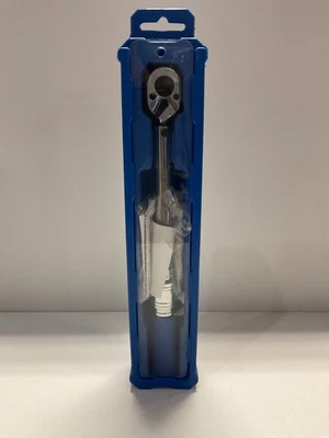 Kobalt 50-250in-lbs 1/4" Reversible Ratcheting Head Torque Wrench #2884730 - Image 1 of 3