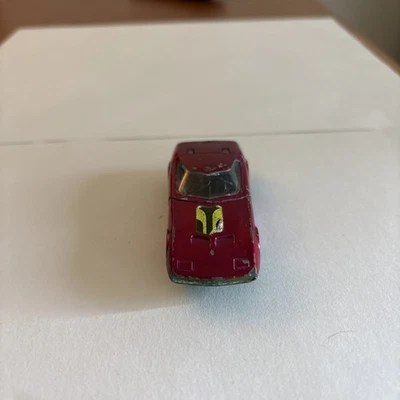 Matchbox Superfast No. Dodge Charger MkIII 52 magenta con base verde / Inglaterra Foto 1 de 4