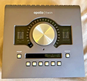 Universal Audio - Apollo Twin MkII, QUAD Core - inkl. Zubehör und OVP - Bild 1 von 3