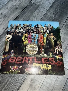 Beatles - Sgt. Pepper’s Lonely Hearts Club Band - 12” Vinyl Record LP - 1971 EMI - Picture 1 of 8