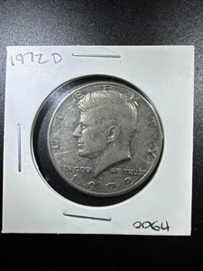 1972 D US Kennedy Half Dollar Coin Uncirculated Ungraded Great Color - Picture 1 of 3