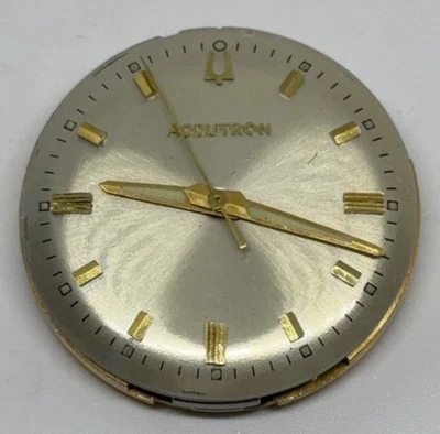 Movimiento Accutron Bulova 214 EE. UU. No funciona Foto 1 de 4