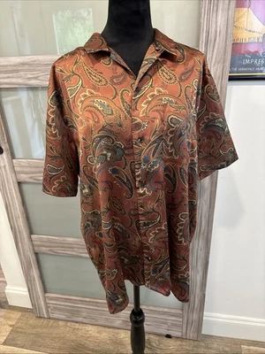 Camisa de cachemira satinada abotonada retro años 70 para hombre Urban Outfitters talla grande Foto 1 de 4