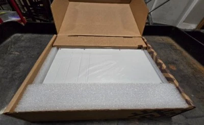 CRS504-4XQ-IN: New Mikrotik cloud router switch w/ 1xGigE & 4x 100Gbit SFP ports - Image 1 of 3