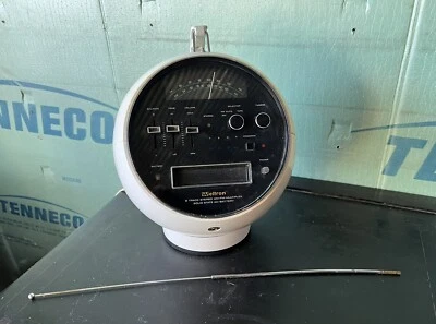 Weltron 2001 Space Ball Retro AM/FM Radio Estéreo Reproductor de 8 Pistas Probado y Funciona Foto 1 de 4