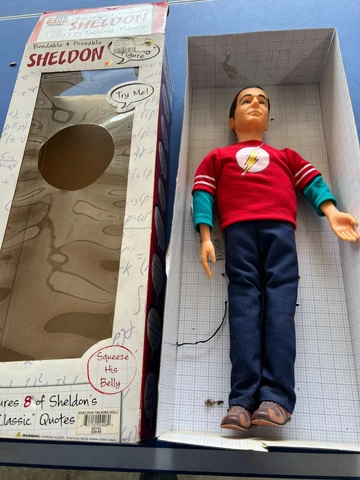 The Big Bang Theory Bendable & Poseable Sheldon 17" Talking Figure Cover