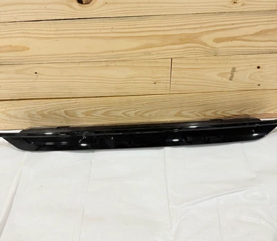 2022 2023 2024 VOLKSWAGEN TIGUAN R-LINE REAR BUMPER DIFFUSER LOWER VALANCE OEM - Image 1 of 4