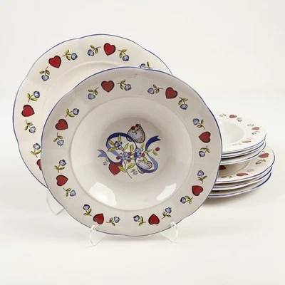 8x Century Stoneware Americana 10.75" Dinner Plates & 9.25" Soup Bowls - Image 1 of 4