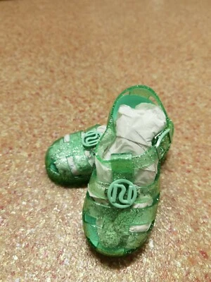 River Island Sandals Glittering Green Size 8 Children
