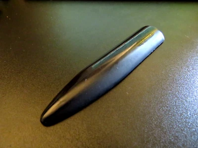 Guardabarros original 82-83-84-85-86-87-88-89-90-91-92 Chevrolet Camaro moldeado-negro Foto 1 de 2