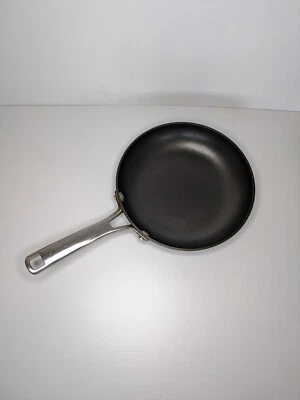 Calphalon Classic Hard Anodized Non Stick 8" Fry Pan #1388 - Image 1 of 4