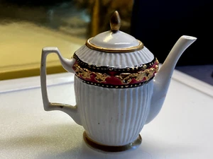 Vintage Miniature Hand Painted Resin Teapot White - Picture 1 of 9