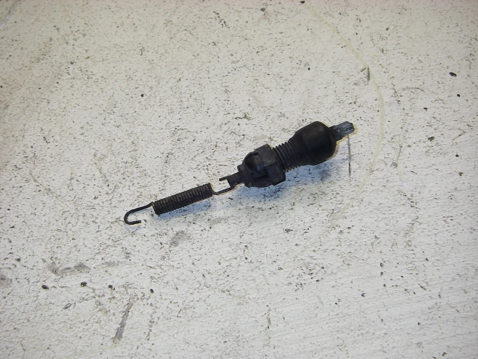 SCHALTER BREMSLICHT BREMSLICHTSCHALTER BREMSE SCHALTER SWITCH SUZUKI GS 500 E - Image 1 of 1