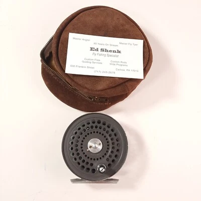Carrete de pesca con mosca Orvis CFO IV estuche trasero con tornillo carrete de Ed Shenk Estate Foto 1 de 4