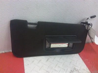 Used Right Sun Visor fits: 2008 Mercury Mariner w/illumination thru 12/03/07 Rig - Изображение 1 из 4