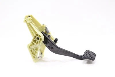 2011 - 2017 BMW X3 F25 FRONT FOOT STOP BRAKE PEDAL W/ BRACKET OEM 6787363 - Image 1 of 4