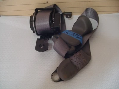 2001-2007 town country DODGE GRAND CARAVAN 3rd row Driver REAR SEAT BELT GRAY - Image 1 of 4