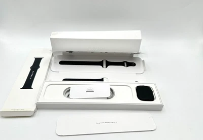 Apple Watch Series 7 – 45mm – Midnight – LTE – guter Zustand – mit OVP - Bild 1 von 4