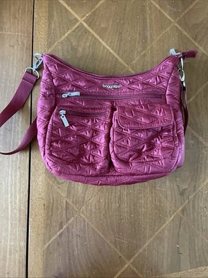 Baggallini Maroon Nylon Crossbody Hobo Bag Pockets Walley Change Purse Zip  - Image 1 of 4